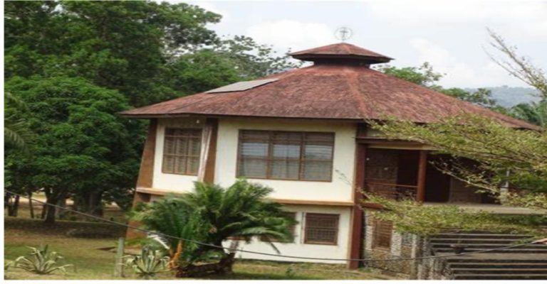 Misleading: Churches in Kenema were not prohibited from holding services